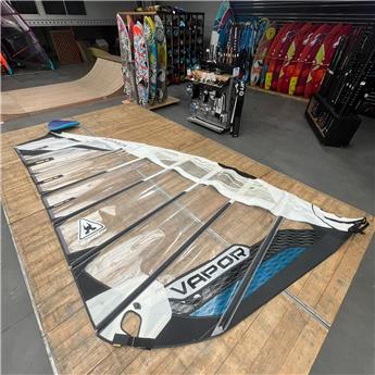 Voile Windsurf GUNSAIL Vapor 6.7 2009 Occasion C